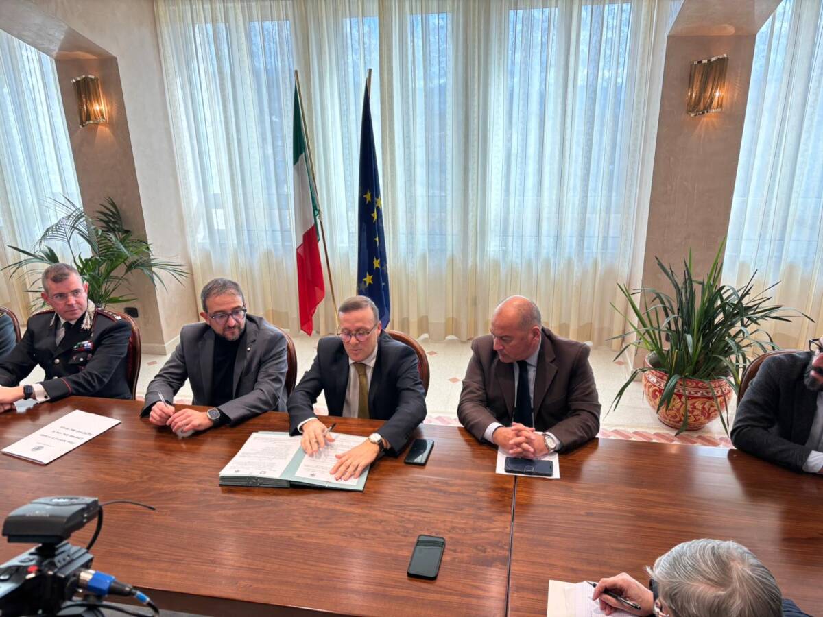 SICUREZZA ALL’AQUILA: SCATTA IL CONTROLLO DI VICINATO CON INTESA TRA SINDACO E PREFETTO
