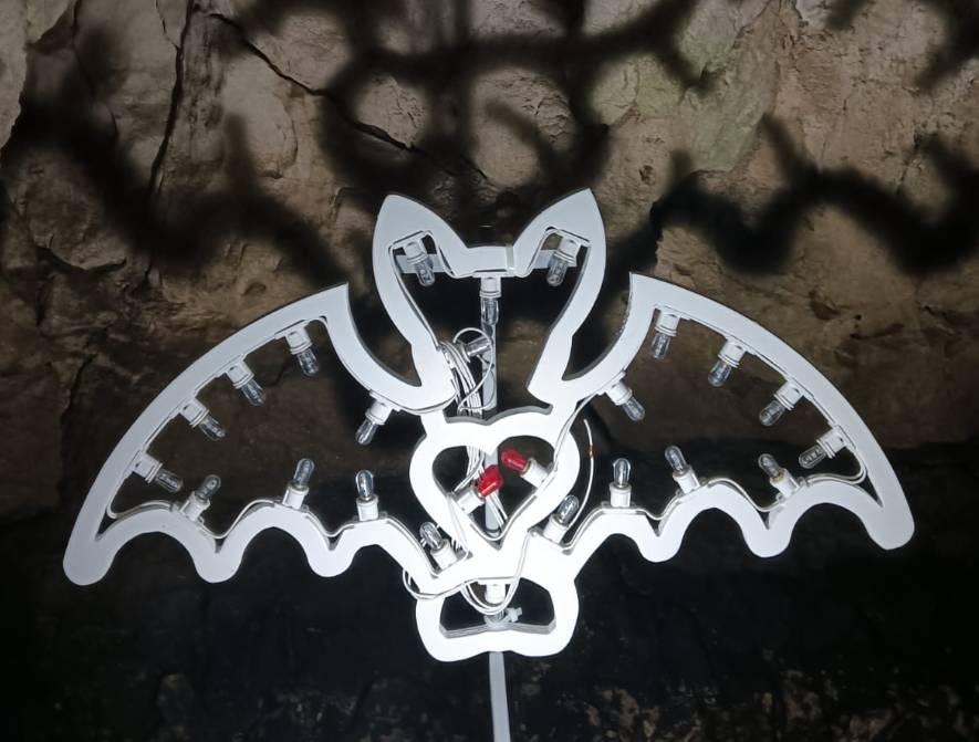 GROTTE DI STIFFE: PRENDE FORMA IL PRESEPE DI LUCI