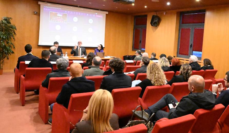 TRASPARENZA E ACCESSO AGLI ATTI: CONVEGNO DIFENSORE CIVICO DI PRIMO A CHIETI