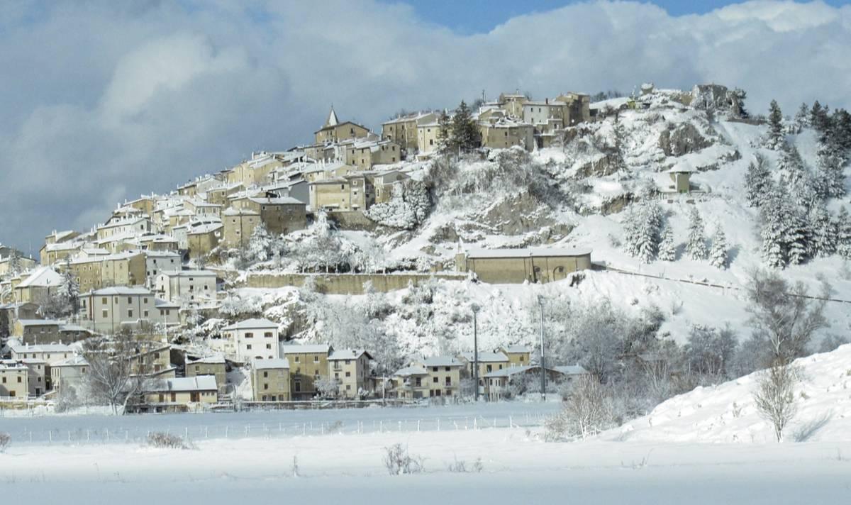 IL NATALE TRA LA NATURA DEL PARCO SIRENTE VELINO