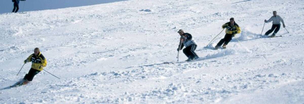 SCI IN ABRUZZO: PISTE PRESE D’ASSALTO, OVUNQUE SOLD OUT. ANCORA CHIUSI PRATI DI TIVO E PRATO SELVA