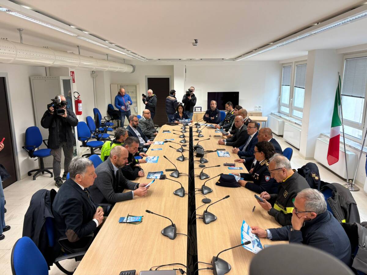 SICUREZZA IN MONTAGNA: PRESENTATO VADEMECUM IN PREFETTURA ALL’AQUILA