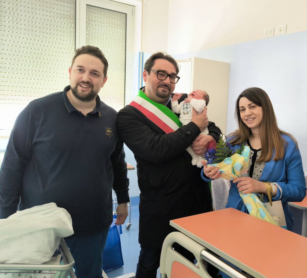 TERAMO: IL SALUTO DEL SINDACO D’ALBERTO A LEONARDO, IL PRIMO NATO NEL 2025