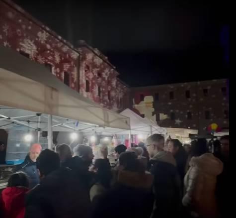 FIERA EPIFANIA ALL’AQUILA, 25MILA VISITATORI, GIOIA PER RITORNO BANCARELLE IN PIAZZA DUOMO
