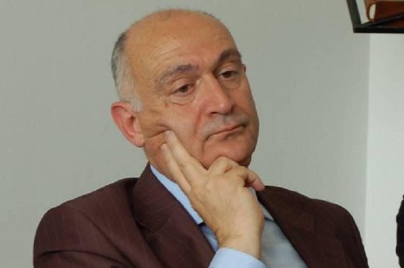 ASL CHIETI: TAGLIENTE, “L’INEFFABILE DOTT. GRIPPA SU DELIBERA PAC HA CAPITO FISCHI PER FIASCHI”