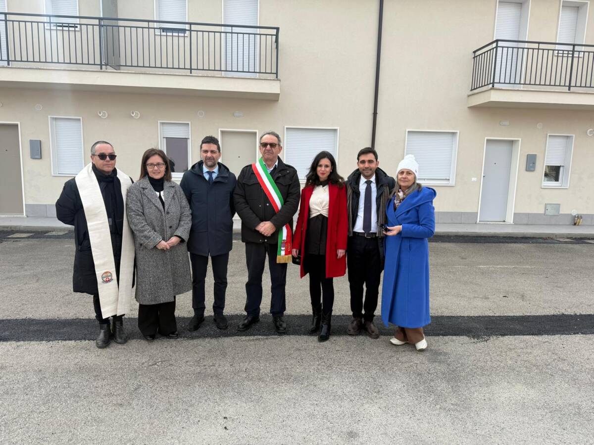 ATER L’AQUILA: RICONSEGNATI 12 ALLOGGI “MIGLIORATI SISMICAMENTE ED ENERGETICAMENTE” AD ORTUCCHIO