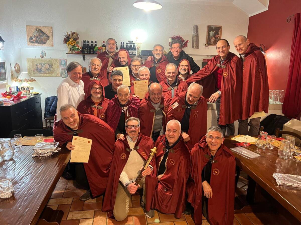 DOPPIA FESTA PER “I CAVALIERI DI SANT’AGNESE”, NUOVO DIRETTIVO E 40 ANNI DELLA CONFRATERNITA