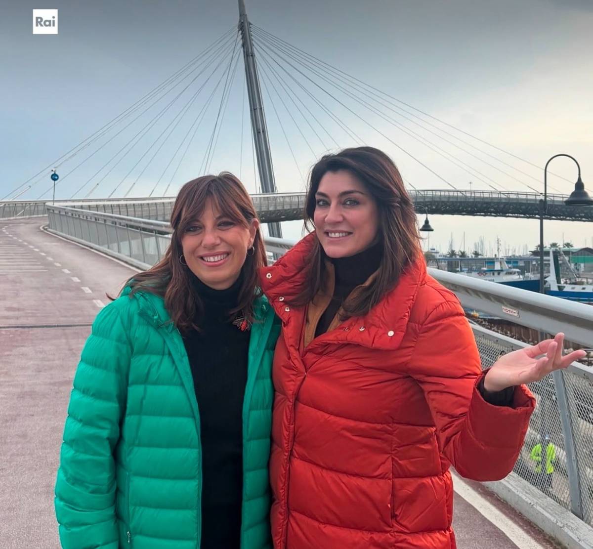 ALLAGAMENTI A PESCARA: PETTINARI E DI PILLO, “SPOT SU RAI 1 MENTRE LA CITTA’ VIVE UN’EMERGENZA”