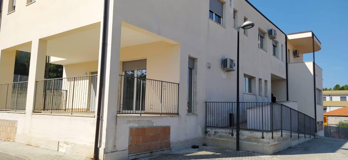 PESCARA: PUBBLICATO L’AVVISO PER ASSEGNARE DUE ALLOGGI IN VIA VALLE FURCI AI PADRI SEPARATI