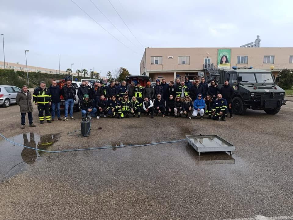 CITTA’ SANT’ANGELO: CONCLUSO IL CORSO DI BASE DI PROTEZIONE CIVILE CON 75 VOLONTARI