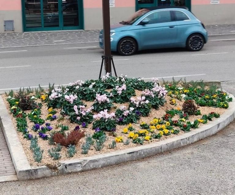 MONTORIO: IL SINDACO ALL’OPPOSIZIONE, “E’ FINITA L’ANARCHIA SUL VERDE PUBBLICO”