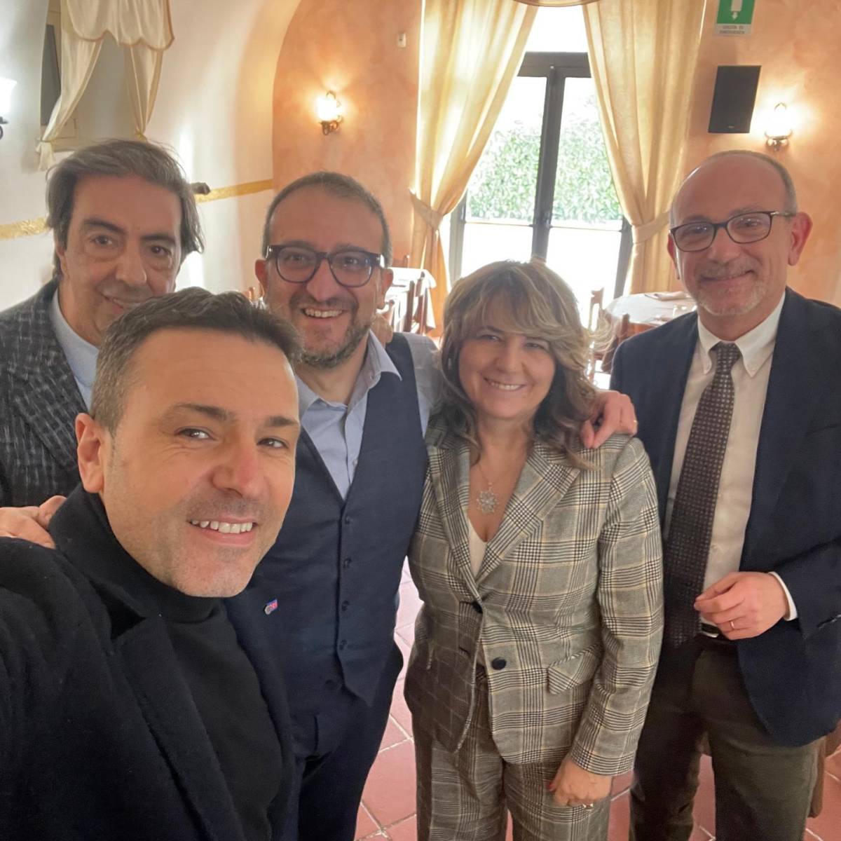 VOTO SULMONA: BIONDI INCONTRA CANDIDATO SINDACO TIRABASSI, “PERSONA GIUSTA, MASSIMO SOSTEGNO”