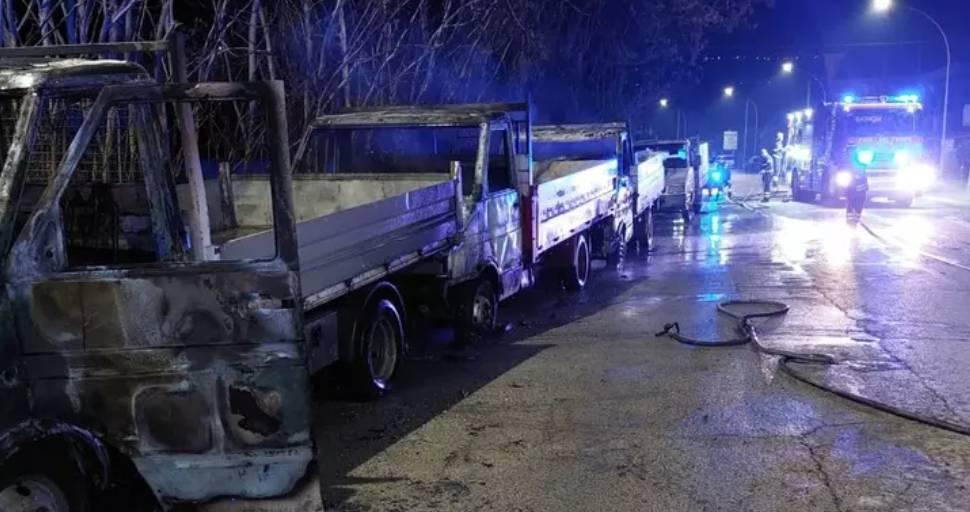 CHIETI: CINQUE AUTOCARRI A FUOCO NELLA NOTTE, INCENDIO DOLOSO, INDAGINI IN CORSO