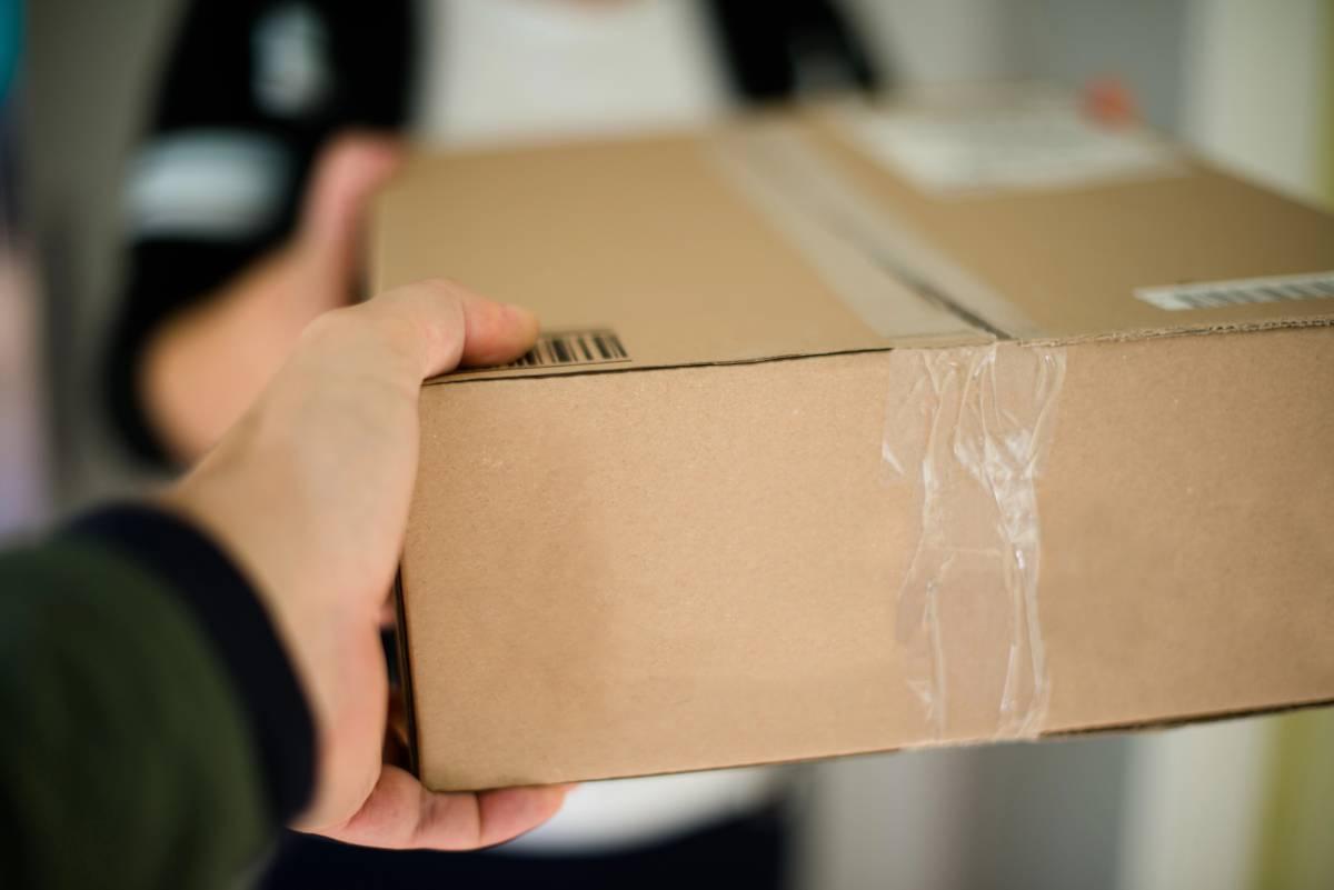 DALLA CINA A CASA TUA: I SEGRETI DELLA LOGISTICA DIETRO LA CONSEGNA DEI PACCHI SHEIN