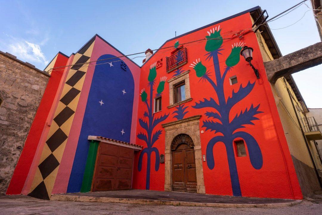FAI DI PRIMAVERA 2025: AIELLI E I SUOI MURALES PROTAGONISTA