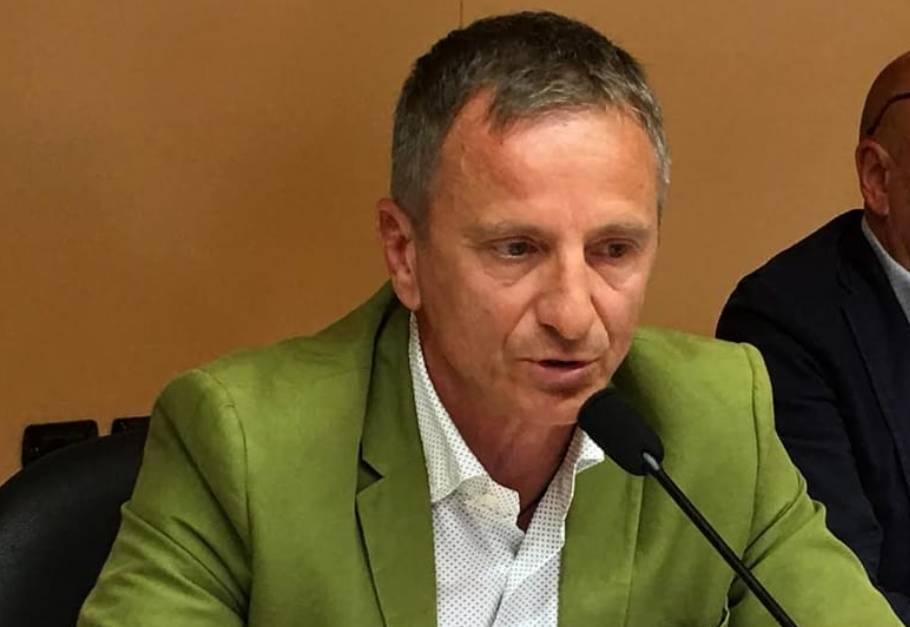 REGIONE: POCO CONSIDERATO IN “MARSILIO PRESIDENTE”, MARINUCCI FLIRTA PER PASSAGGIO IN FORZA ITALIA