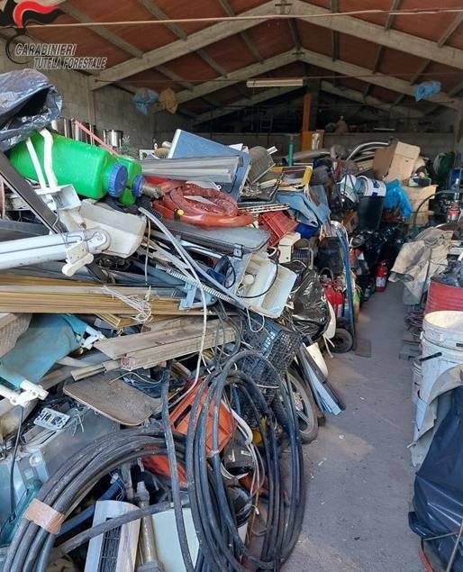 GESTIONE ILLECITA DEI RIFIUTI: DENUNCIATO IMPRENDITORE A MORRO D’ORO