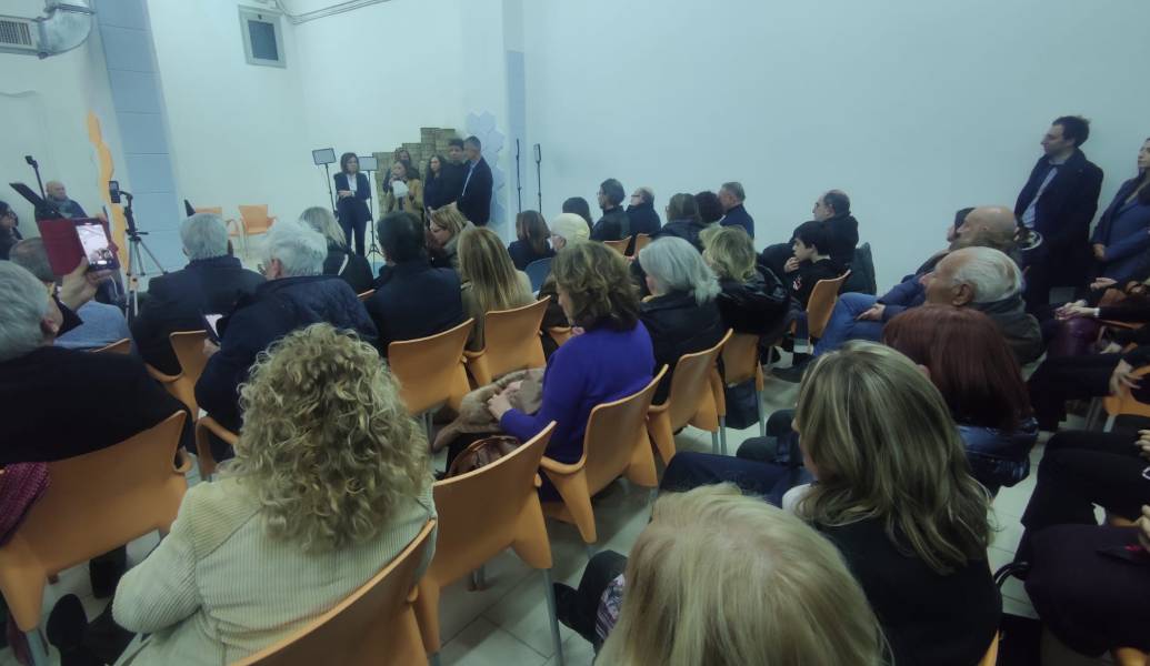 A PESCARA APRE “SPAZIO COLONNA”: PUNTO DI ACCOGLIENZA E ASCOLTO