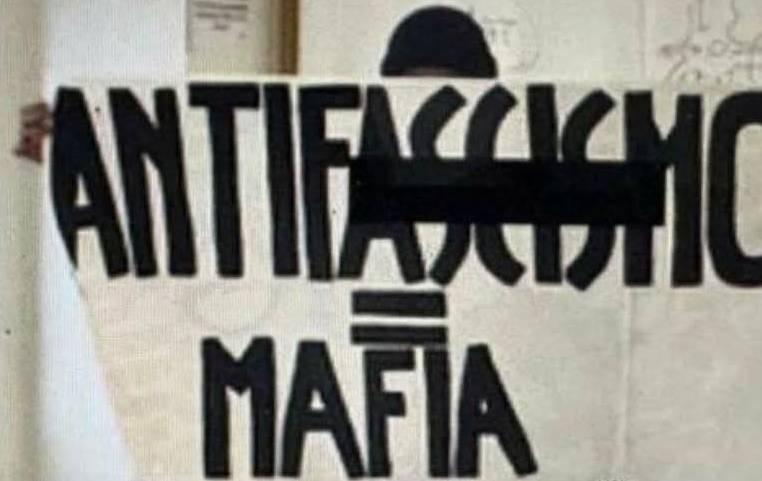 “ANTIFASCISMO=MAFIA”: PD L’AQUILA, “LEGAME SCONCERTANTE FRA FDI E CASAPOUND”
