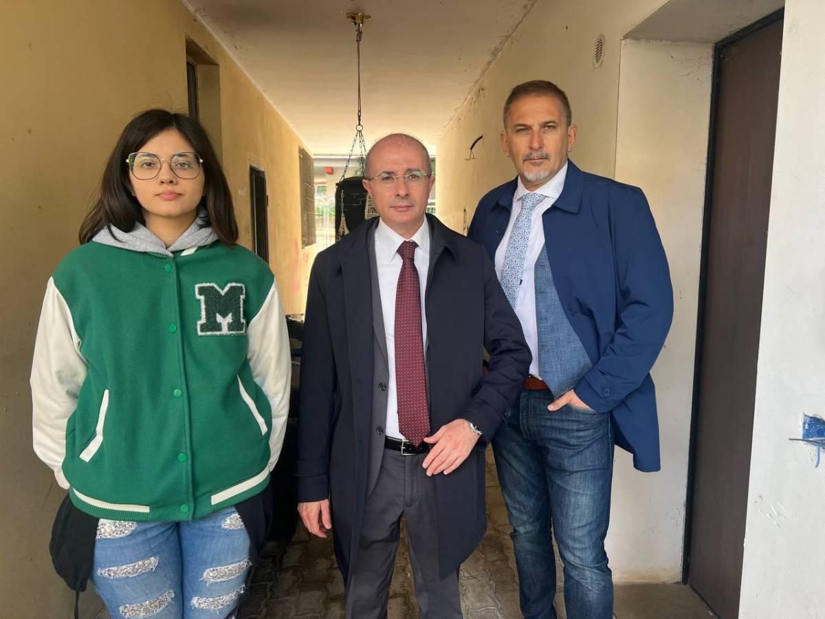 PESCARA: NUOVA DENUNCIA DI PETTINARI, “UN FORTINO DELLA DROGA IN VIA CADUTI PER SERVIZIO 49”