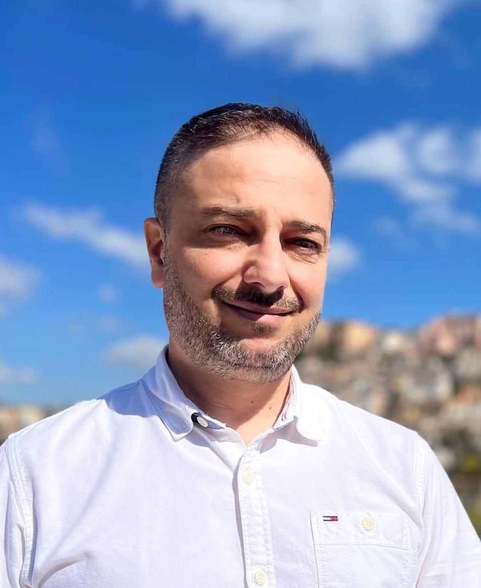LO ZAFFERANO DOC DELL’AQUILA IN UN GIN “ALL’ORO” IDEATO DALL’IMPRENDITORE CROCETTA