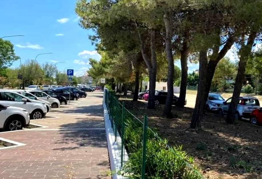 PESCARA: PETTINARI, “PARCHEGGI A PAGAMENTO SULLA RIVIERA UN NUOVO BALZELLO PER I CITTADINI”