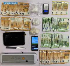 DUE ARRESTI PER SPACCIO DI DROGA A PESCARA: RECUPERATI 16MILA EURO NASCOSTI IN UN CALZINO