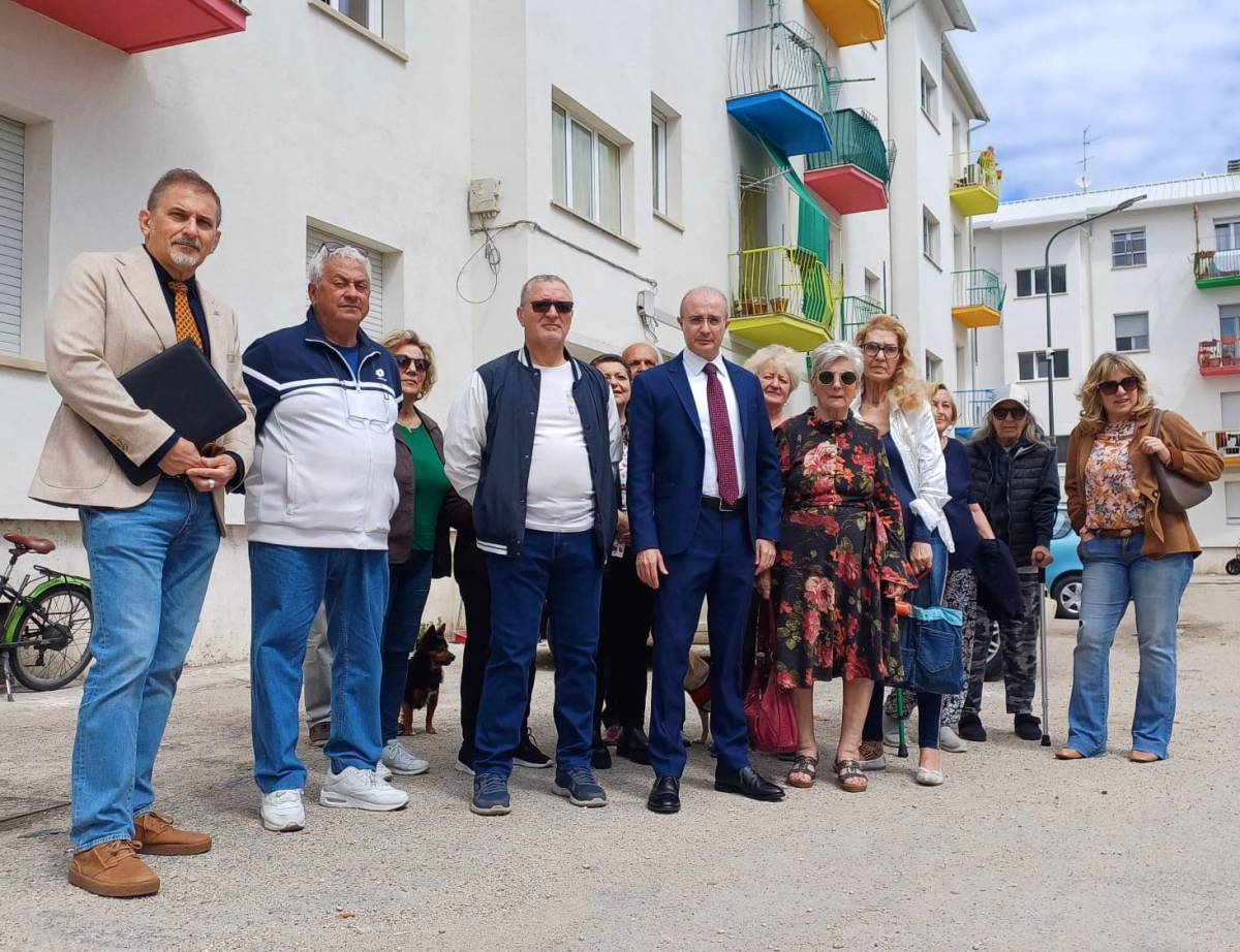 PESCARA: VIA RIGOPIANO, IL VIAGGIO DI PETTINARI FRA DEGRADO, INSICUREZZA E CAOS BOLLETTE