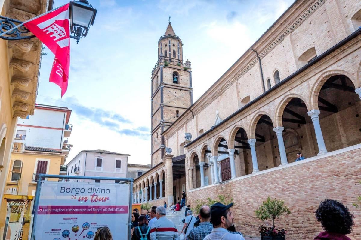 BORGO DIVINO IN TOUR: DAL 30 MAGGIO A 1 GIUGNO TAPPA A CITTA’ SANT’ANGELO