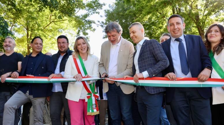 A MONTEODORISIO INAUGURATO IL PARCO CASTELLO: MARSILIO, “VICINI A SINDACO E COMUNITA'”