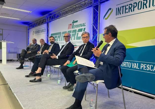 FERMERCI IN TERMINAL: D’ANNUNTIIS, “NUOVI INCENTIVI PER TRASPORTO FERROVIARIO IN ABRUZZO”