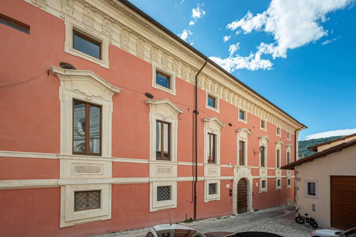 “IL PIU’ GRANDE MUSEO DIFFUSO”: FONDAZIONE CARISPAQ E ADSI APRONO 19 DIMORE STORICHE NELL’AQUILANO
