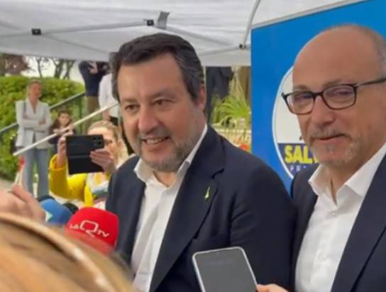 COMUNALI: SALVINI A SULMONA, “C’E’ BISOGNO DI SINDACI OPERATIVI PER 5 ANNI, SCELTO CANDIDATO GIUSTO”