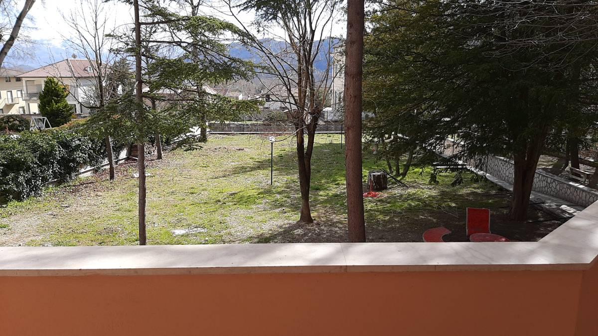 PIZZOLI: ARTE E PSICHE INAUGURA PARCO GIOCHI DONATO A CASA FAMIGLIA DIMORA DELLE AQUILE