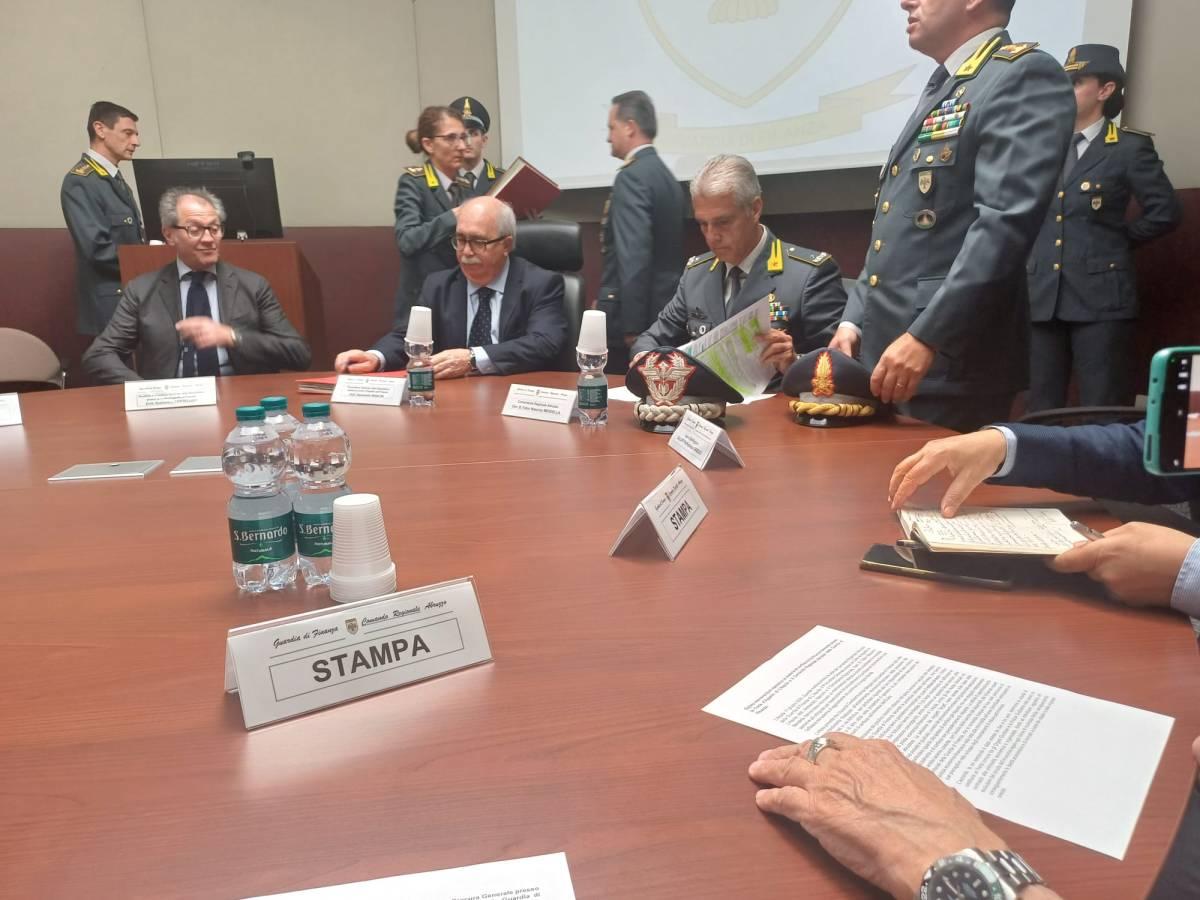 L’AQUILA: RECUPERO BENI CONFISCATI ALLA CRIMINALITA’, GDF E PROCURA GENERALE SIGLANO ACCORDO