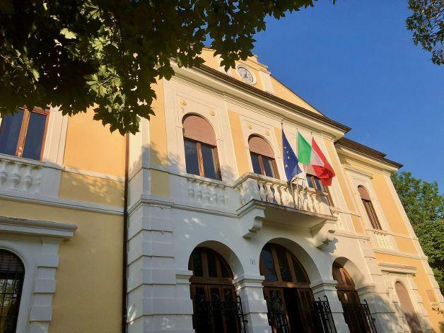 ACCIANO: RISTRUTTURAZIONE POST SISMA MUNICIPIO, OSPITE D’ONORE COMUNE TOSCANO DI CASCINA