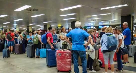 CAOS VOLI PER GUASTO RADAR: “DISSERVIZIO INAMMISSIBILE, SUBITO INDAGINI”. CODACONS ANNUNCIA ESPOSTO