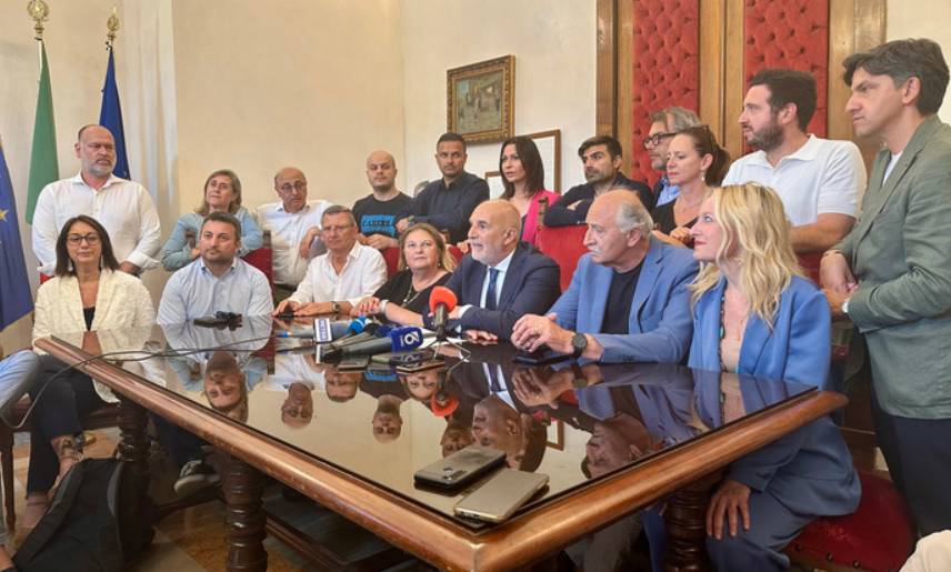 ELEZIONI PESCARA: MASCI, “CITTA’ RISCHIA DI FERMARSI”. MARSILIO, “UN GIUDICE A BERLINO SI TROVERA'”
