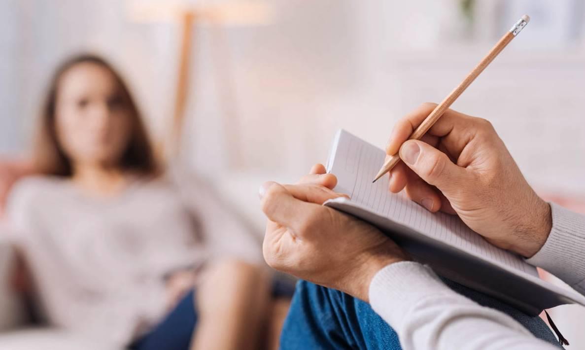 CONCORSO PSICOLOGI ASL L’AQUILA: “GRADUATORIA BLOCCATA”, ESPOSTO IN PROCURA E CORTE DEI CONTI