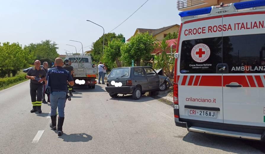 SANT’EUSANIO DEL SANGRO: AUTO CONTRO FURGONE E POI CONTRO UN MURO, MORTO 93ENNE