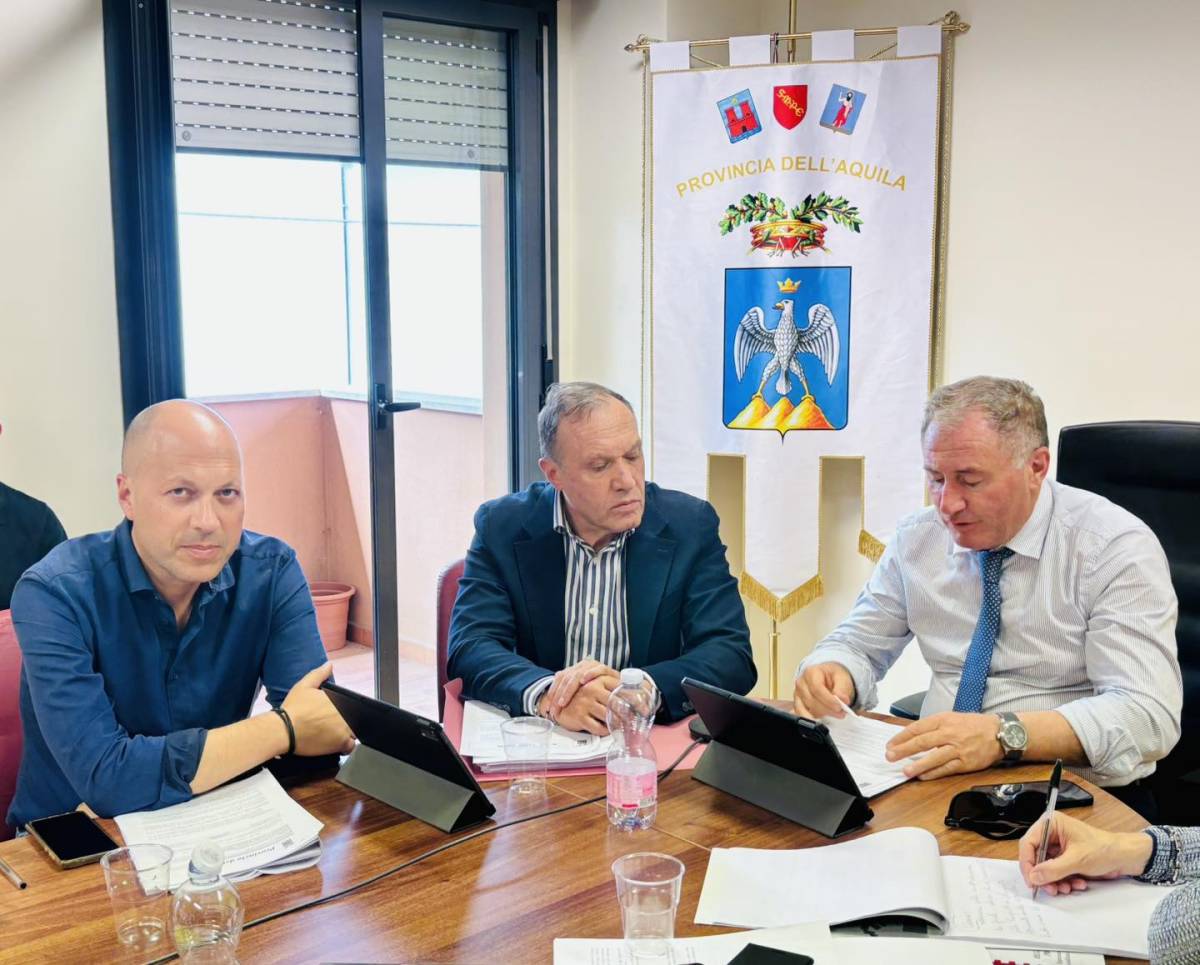 PROVINCIA L’AQUILA: VIA LIBERA UNANIME DAL CONSIGLIO ALLA VARIAZIONE DI BILANCIO PER 17 MILIONI