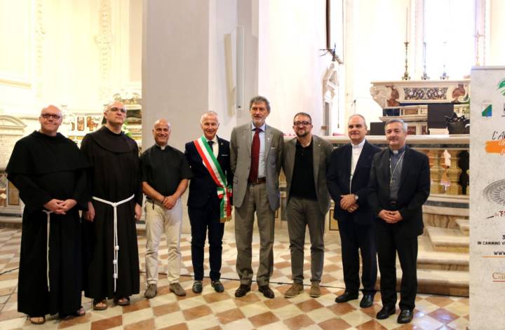 “UNA FIAMMA D’AMORE PER SAN FRANCESCO”: SARÀ L’ABRUZZO AD OFFRIRE OLIO PER LAMPADA VOTIVA DI ASSISI