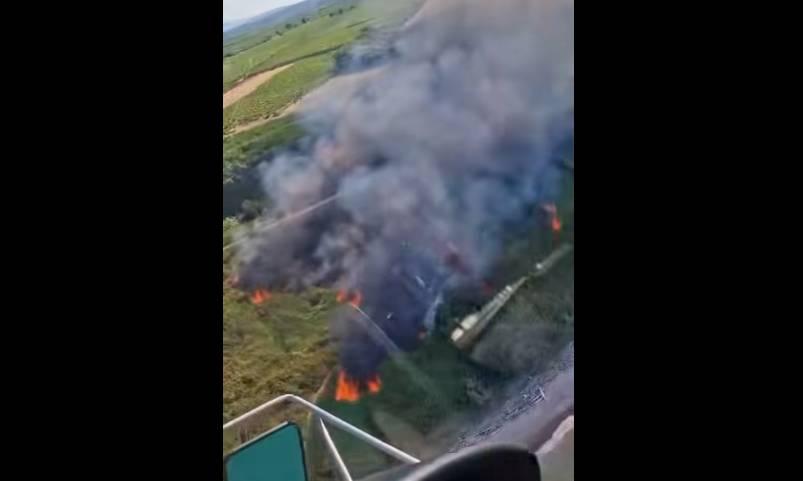 INCENDIO NELLA RISERVA DI PUNTA ADERCI: VIGILI DEL FUOCO E PROTEZIONE CIVILE AL LAVORO