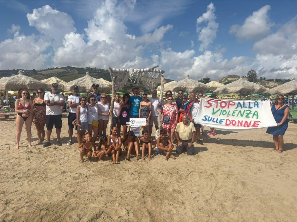“STOP ALLA VIOLENZA SULLE DONNE”: LA PROVINCIA TERAMANA SI MOBILITA