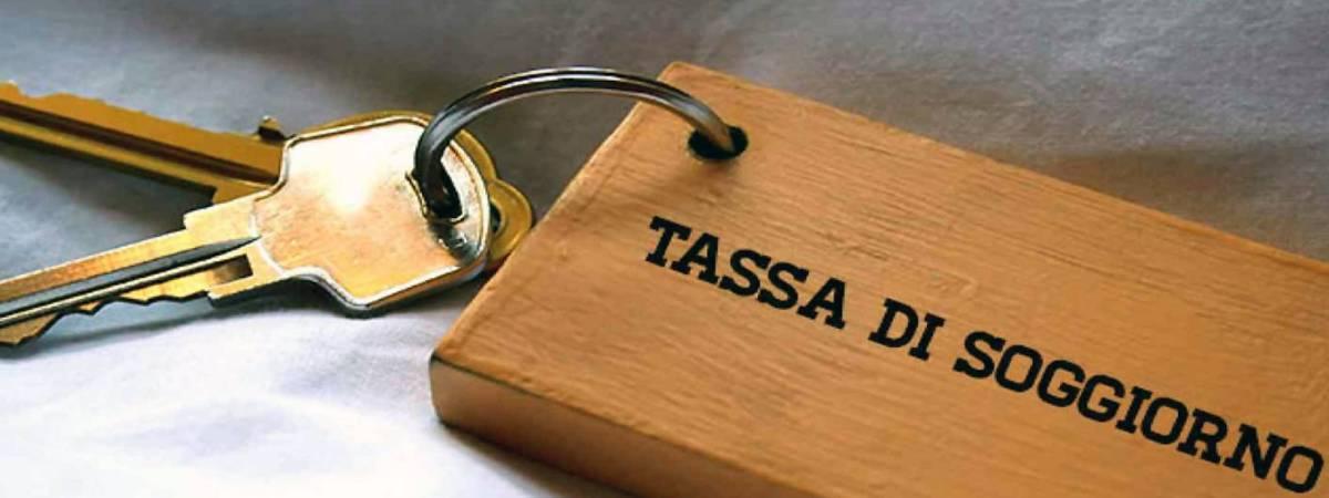 IMPOSTA DI SOGGIORNO: IN ABRUZZO 4,6 MLN, RICAVI AUMENTANO DEL 33%, TORTORETO LA PIU’ RICCA