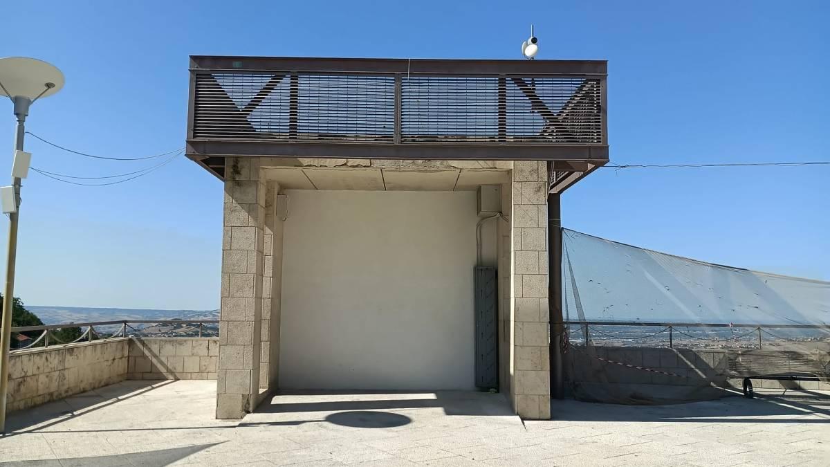 ATESSA: AL VIA L’ATTIVAZIONE DEL NUOVO ASCENSORE NEL PARCHEGGIO MULTIPIANO DI PIAZZA OBERDAN