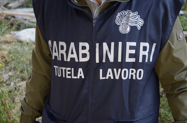 COLONNELLA: LAVORATORI IN NERO E CIBI SOSPETTI IN UN RISTORANTE, MULTA DI 20 MILA EURO