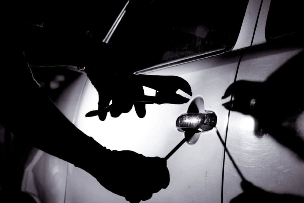 FURTI DI AUTO E RICICLAGGIO ANCHE IN ABRUZZO: ARRESTI TRA PUGLIA E MOLISE