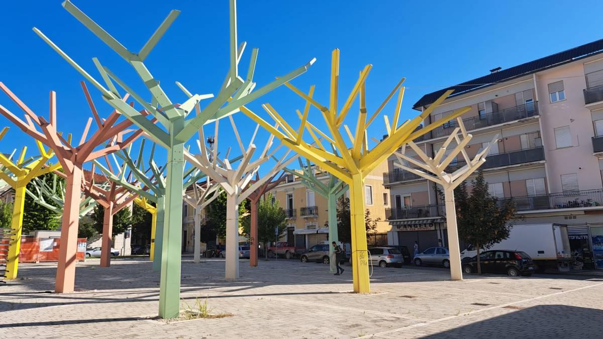 AVEZZANO: NUOVA PIAZZA DEL MERCATO, PANNELLI IN OFFICINA E INTERRUZIONE CANTIERE PER AGOSTO