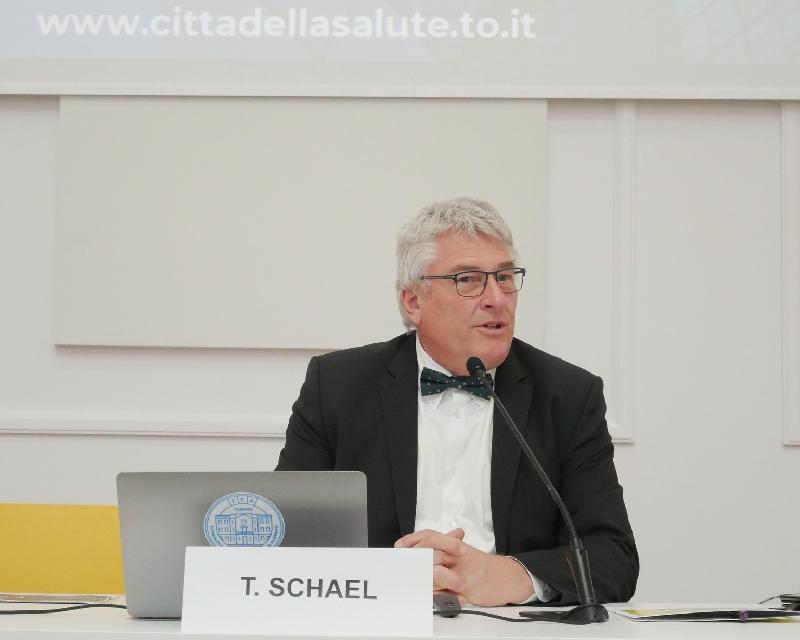 “IL SAGGIO NON DICE MAI TUTTO QUELLO CHE PENSA”: L’ADDIO DI SCHAEL CACCIATO DA CITTÀ DELLA SALUTE